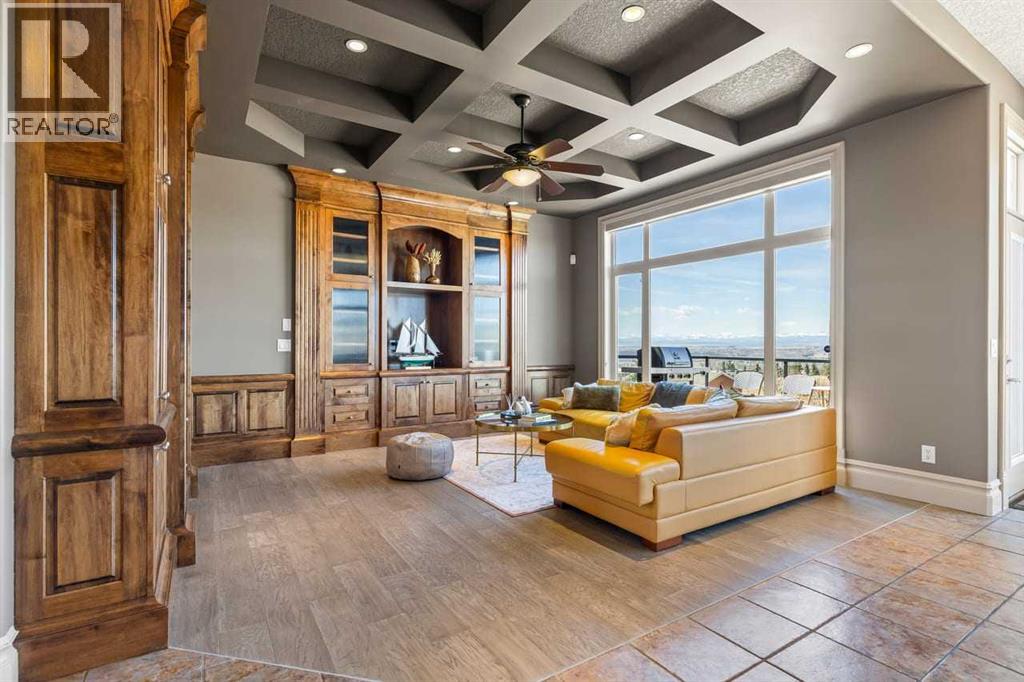 7 Royal Ridge Terrace Nw, Calgary, Alberta  T3G 5Y9 - Photo 7 - A2303068