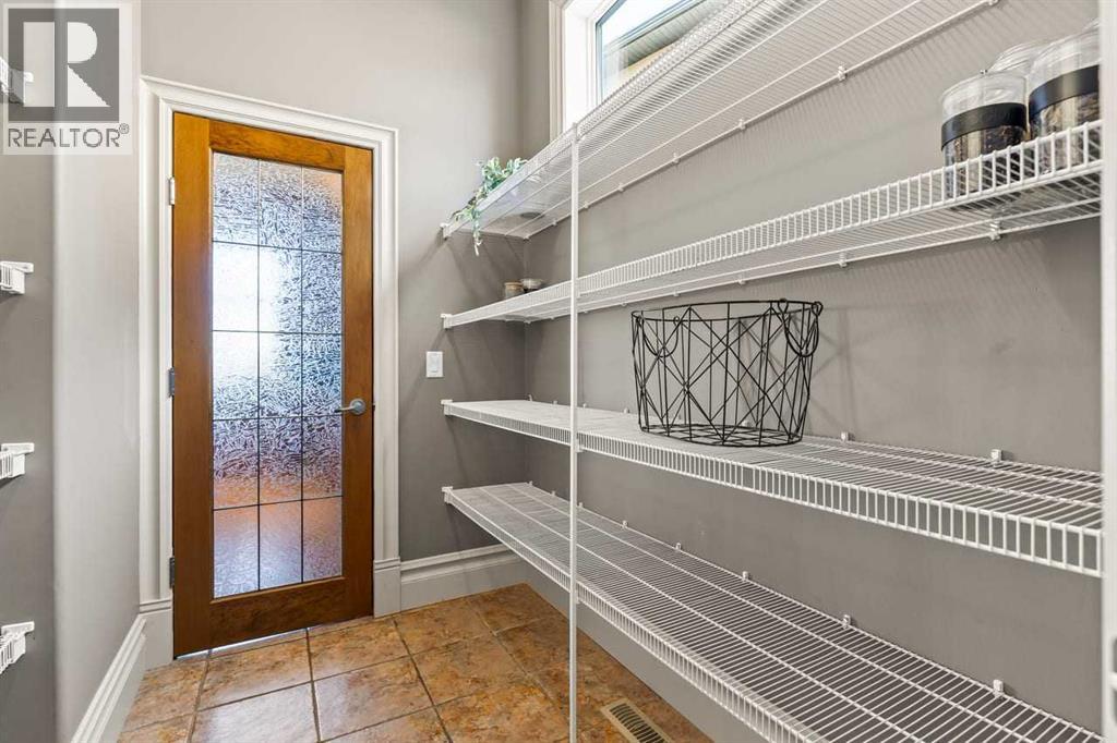 7 Royal Ridge Terrace Nw, Calgary, Alberta  T3G 5Y9 - Photo 18 - A2303068