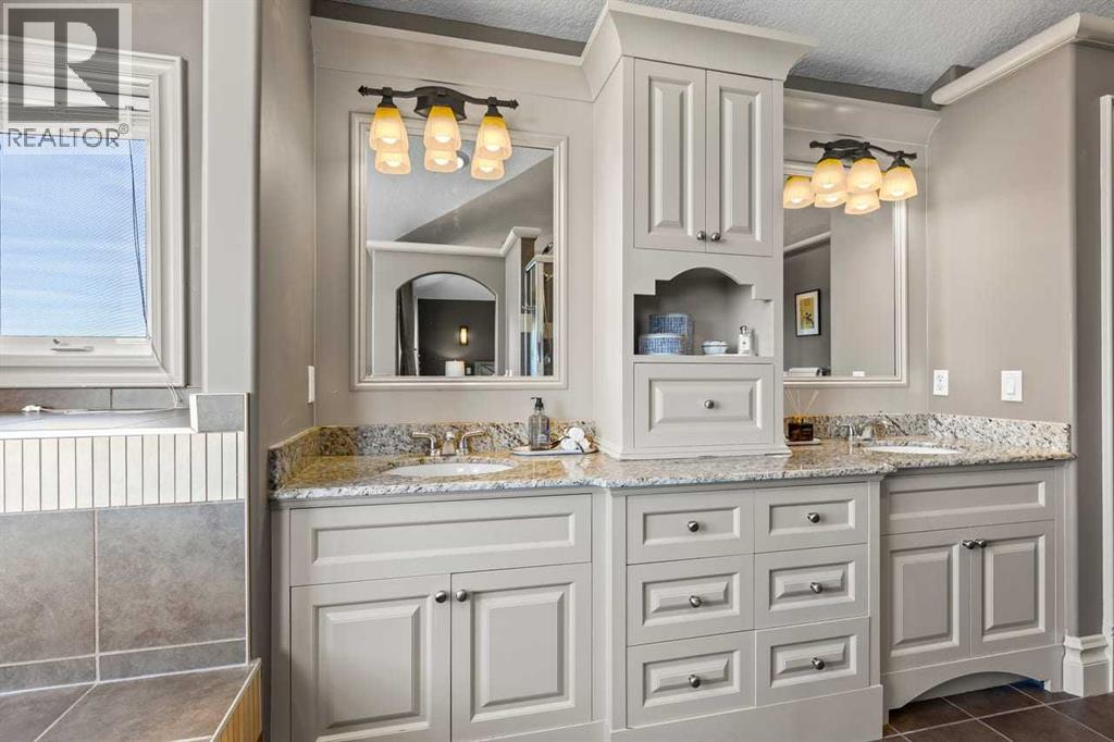 7 Royal Ridge Terrace Nw, Calgary, Alberta  T3G 5Y9 - Photo 26 - A2303068