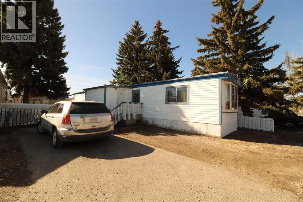 13, 649 Main Street N, Airdrie, Alberta