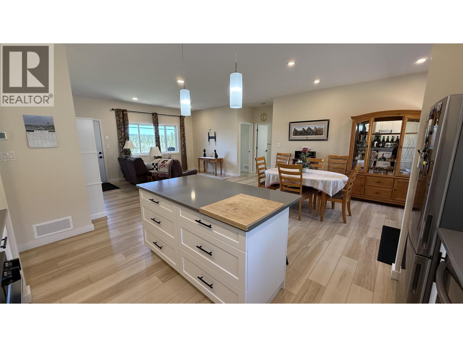 3791 Dodge Road, Lac La Hache, British Columbia  V0K 1T1 - Photo 4 - R3115496