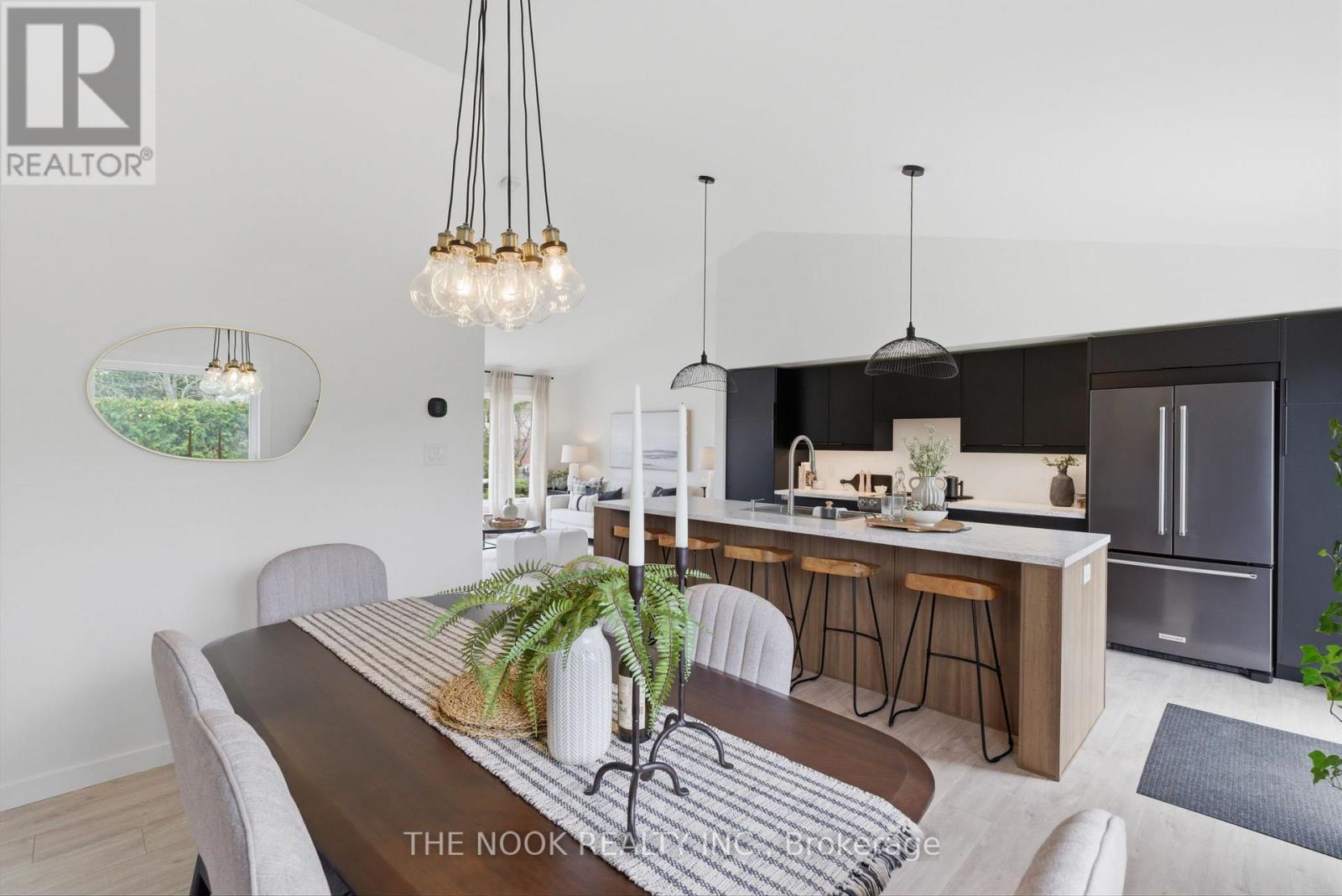 11 Lynn Crescent, Brock, Ontario  L0E 1E0 - Photo 14 - N12963428