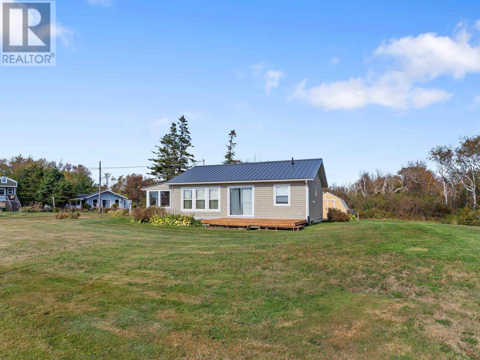 57 Hummingbird Crescent, Fernwood, Prince Edward Island  C0B 1C0 - Photo 4 - 202608495