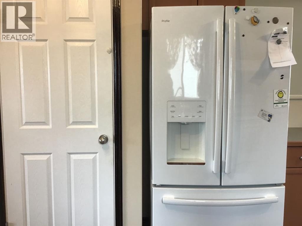 22 Kreiner Crescent, Whitecourt, Alberta  T7S 1X5 - Photo 10 - A2293087