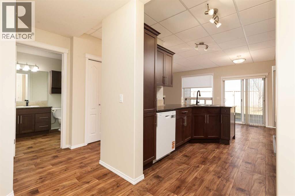 31, 47 Keystone Terrace W, Lethbridge, Alberta  T1J 5B8 - Photo 4 - A2303566