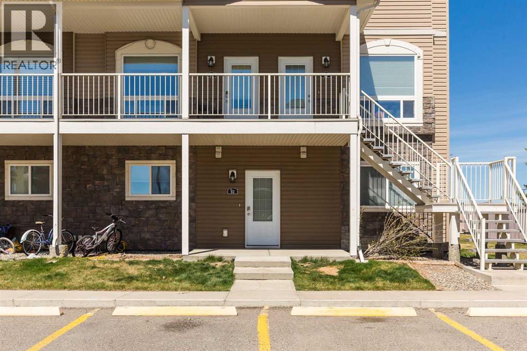 31, 47 Keystone Terrace W, Lethbridge, Alberta  T1J 5B8 - Photo 2 - A2303566