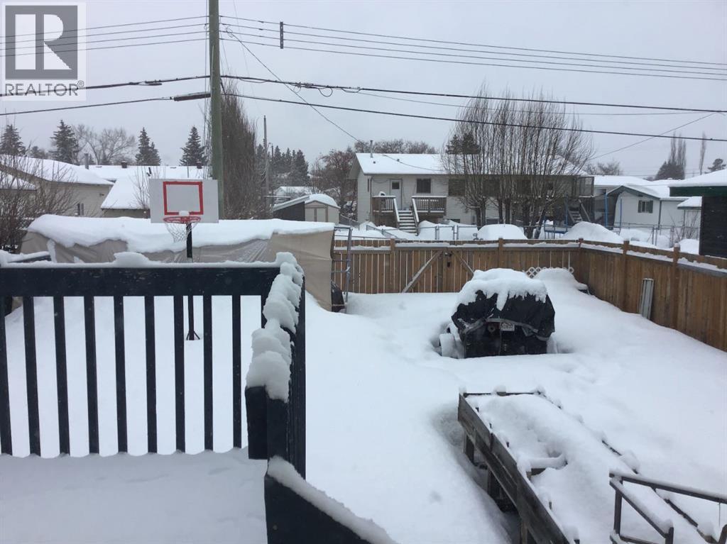 22 Kreiner Crescent, Whitecourt, Alberta  T7S 1X5 - Photo 21 - A2293087