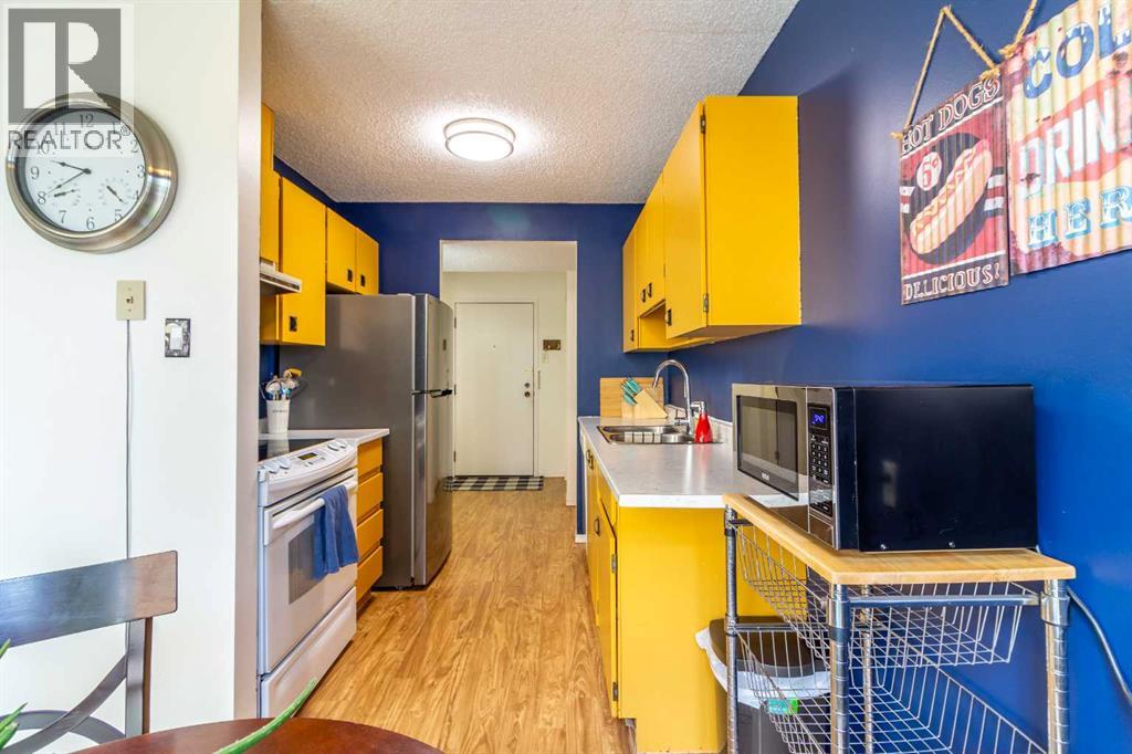 110, 65 Temple Blvd W, Lethbridge, Alberta  T1K 5M2 - Photo 12 - A2304898