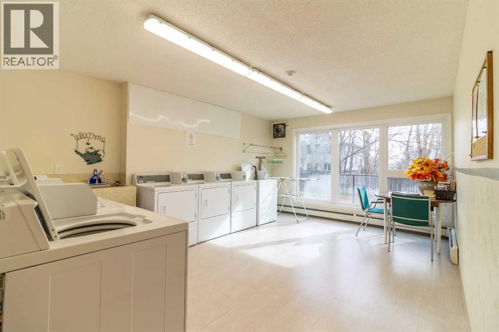 110, 65 Temple Blvd W, Lethbridge, Alberta  T1K 5M2 - Photo 19 - A2304898