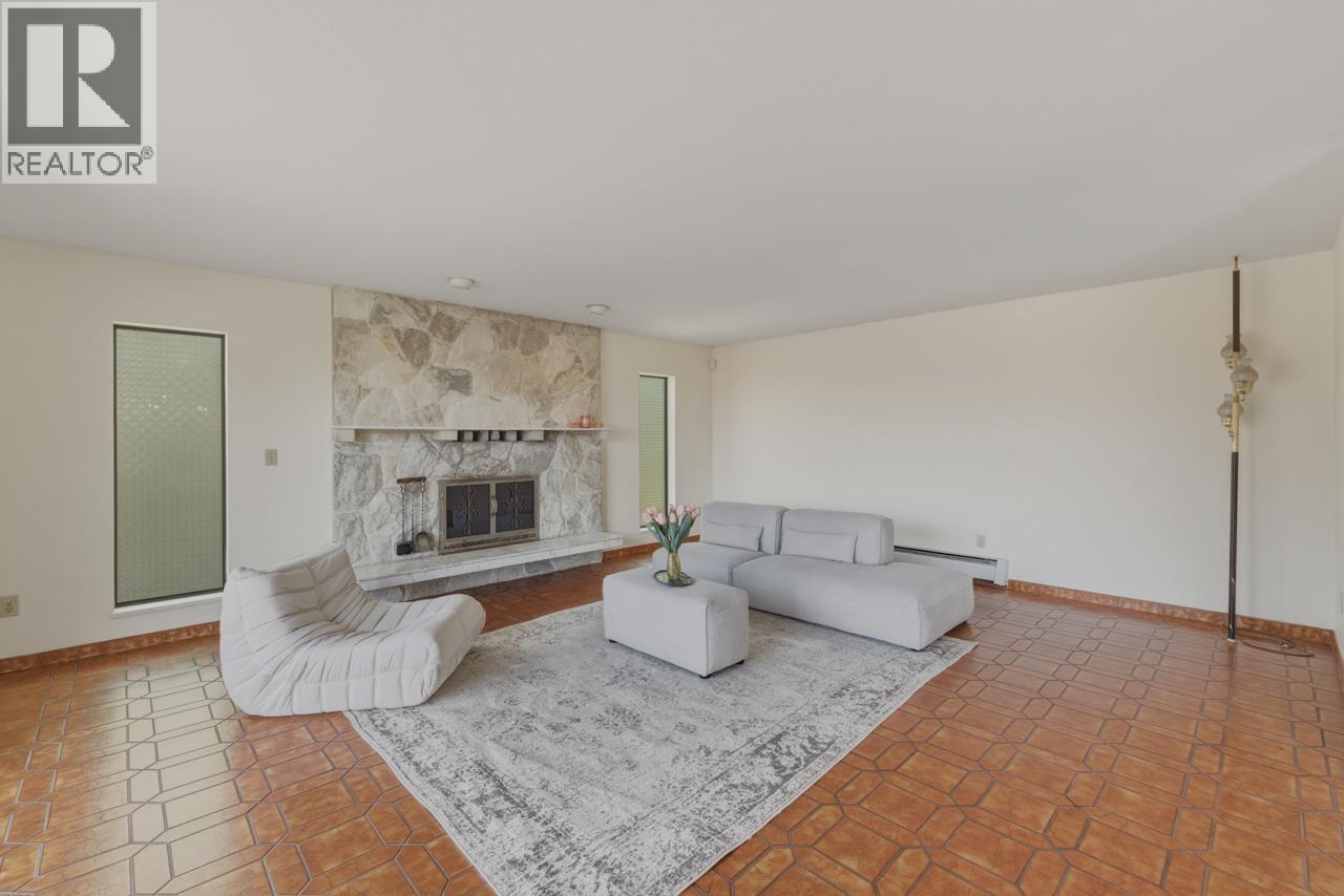 370 N Kootenay Street, Vancouver, British Columbia  V5K 3R5 - Photo 5 - R3114953