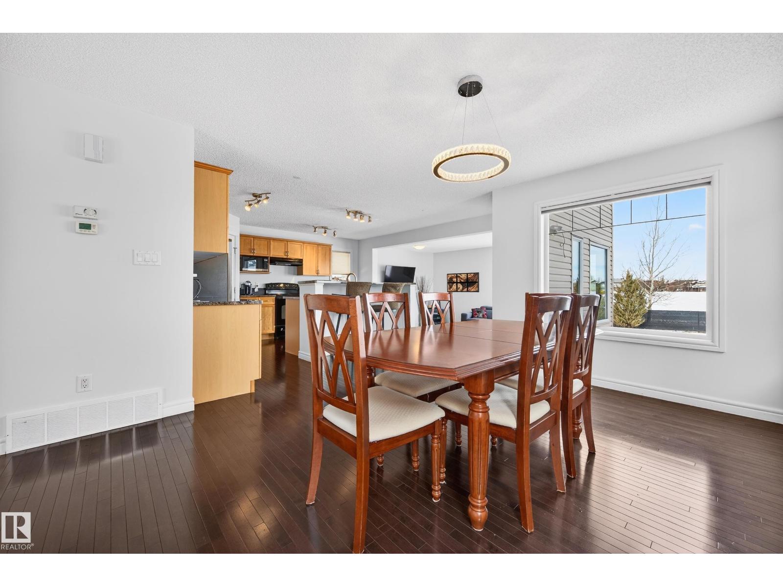 8477 Sloane Cr Nw, Edmonton, Alberta  T6R 0L2 - Photo 13 - E4484022