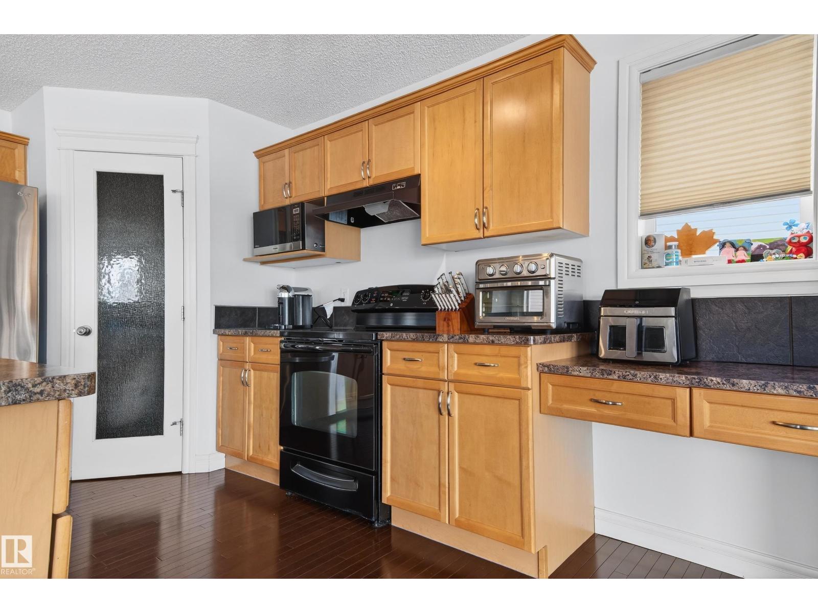 8477 Sloane Cr Nw, Edmonton, Alberta  T6R 0L2 - Photo 19 - E4484022