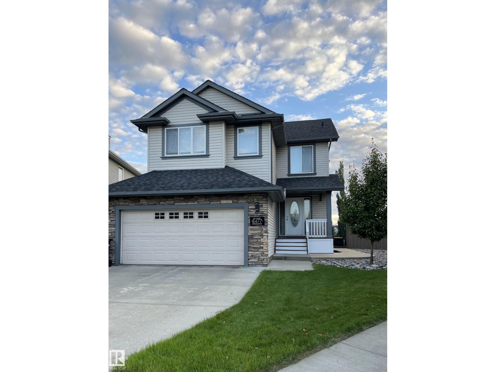 8477 SLOANE CR NW, edmonton, Alberta