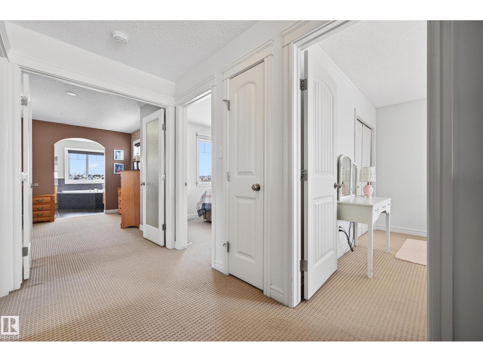 8477 Sloane Cr Nw, Edmonton, Alberta  T6R 0L2 - Photo 43 - E4484022