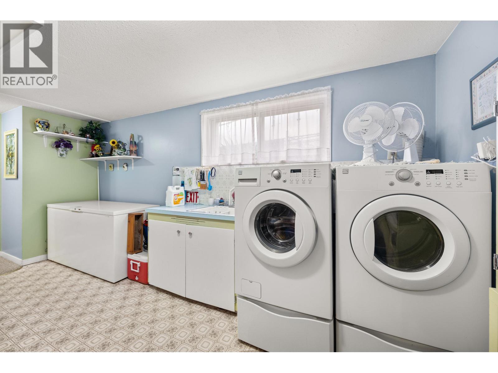 11930 Acadia Street, Maple Ridge, British Columbia  V2X 3B2 - Photo 30 - R3115402