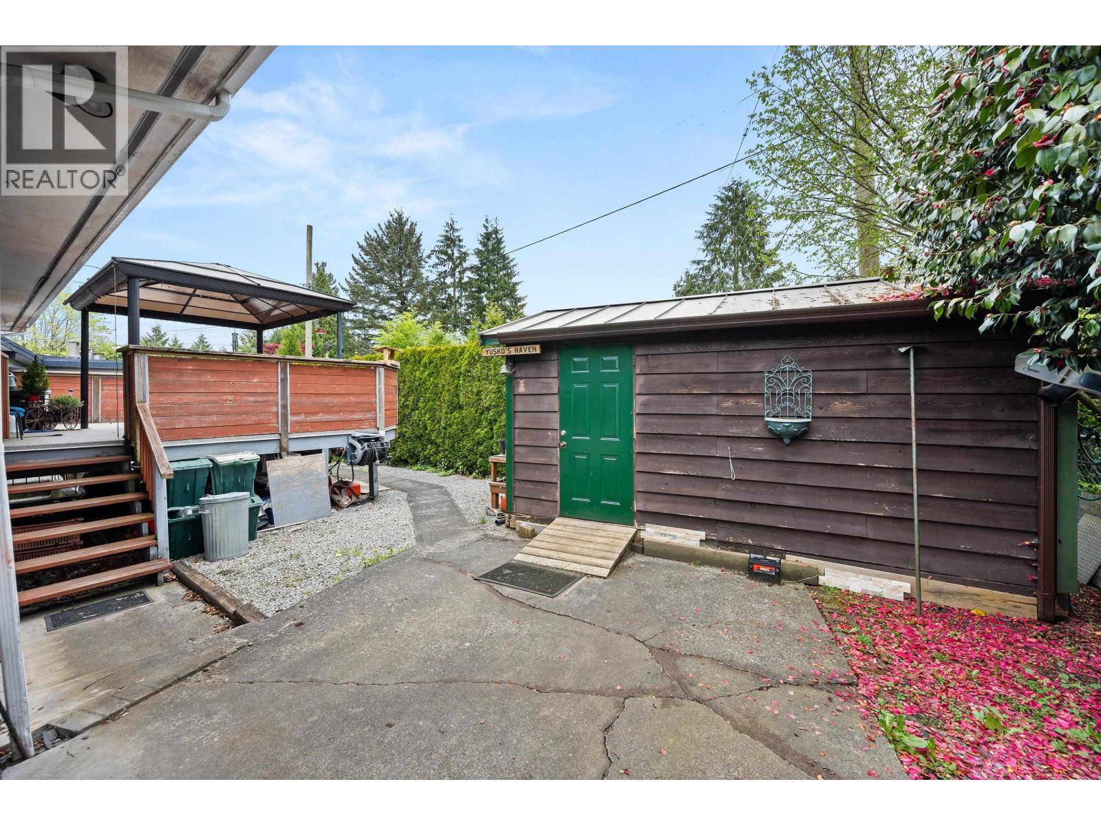 11930 Acadia Street, Maple Ridge, British Columbia  V2X 3B2 - Photo 35 - R3115402