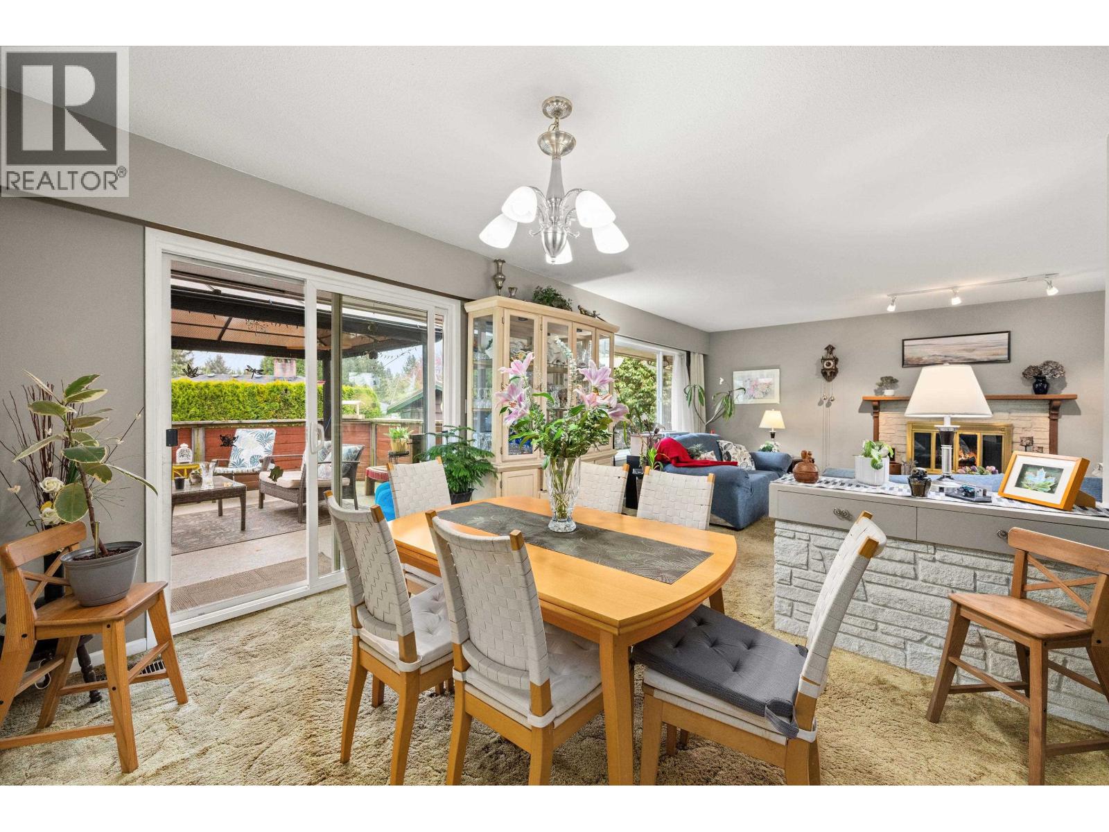 11930 Acadia Street, Maple Ridge, British Columbia  V2X 3B2 - Photo 11 - R3115402