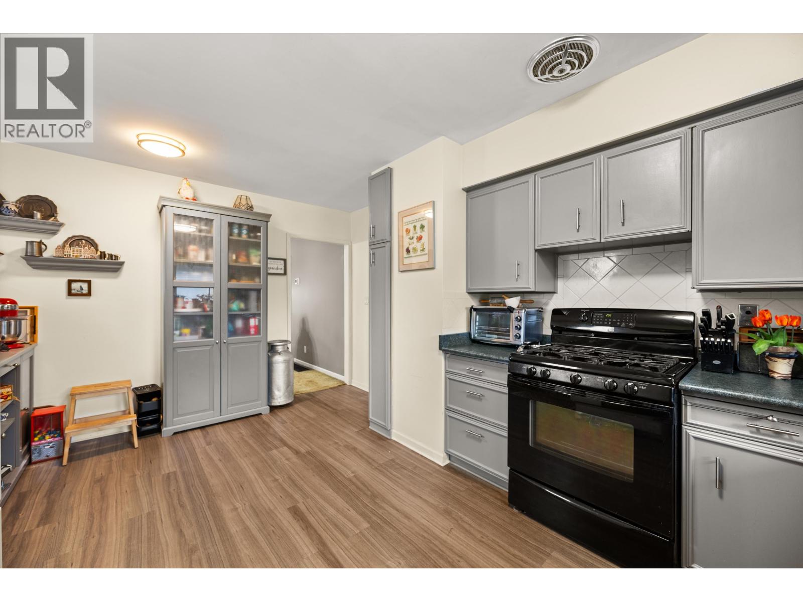 11930 Acadia Street, Maple Ridge, British Columbia  V2X 3B2 - Photo 5 - R3115402