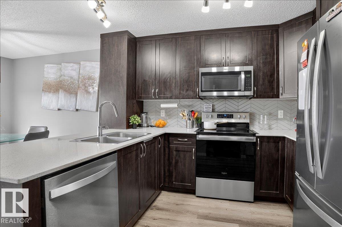 559 Ebbers Wy Nw, Edmonton, Alberta  T5Y 3T8 - Photo 13 - E4484034