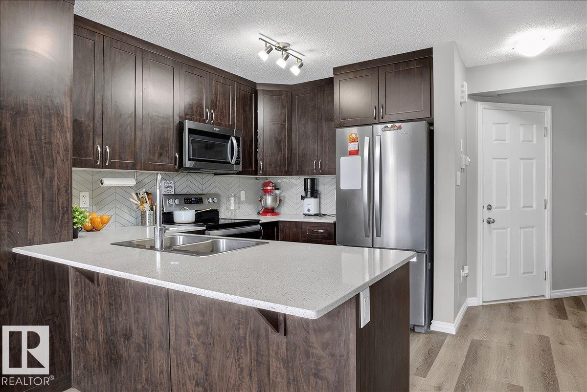 559 Ebbers Wy Nw, Edmonton, Alberta  T5Y 3T8 - Photo 14 - E4484034
