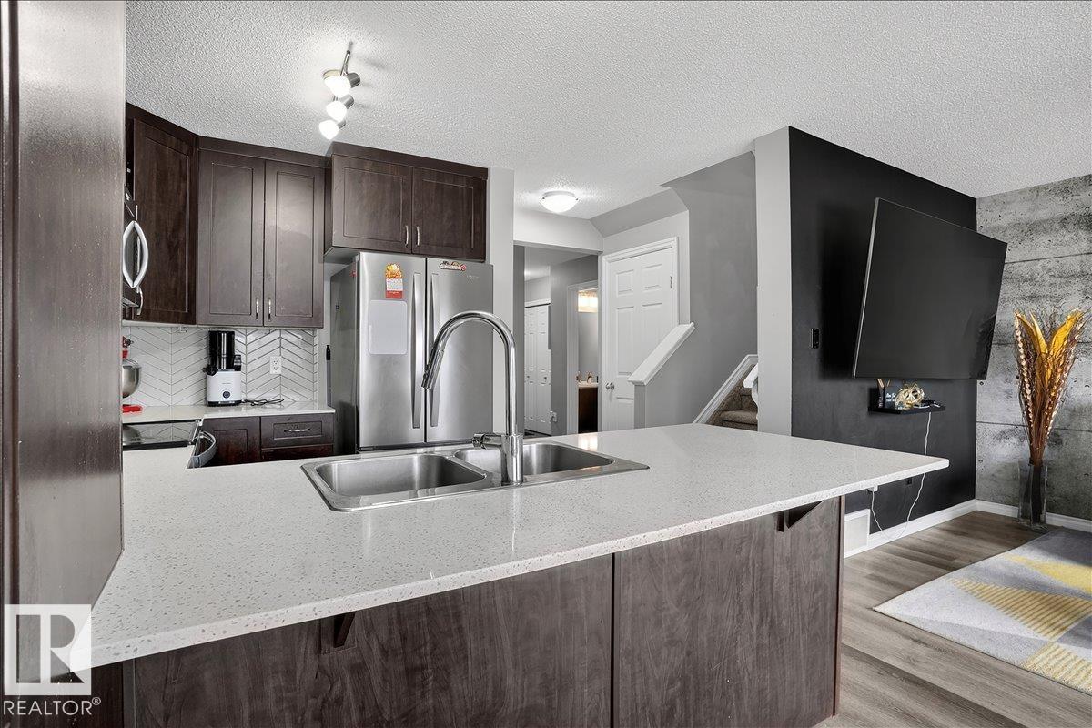 559 Ebbers Wy Nw, Edmonton, Alberta  T5Y 3T8 - Photo 15 - E4484034