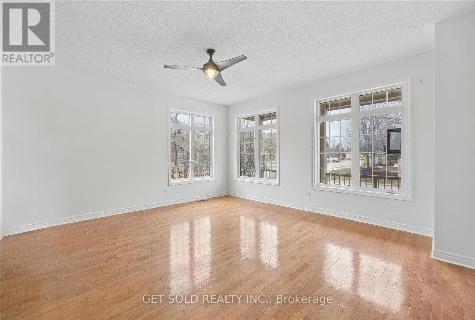 16 Deerchase Road, Brampton, Ontario  L6P 2L4 - Photo 10 - W13041140