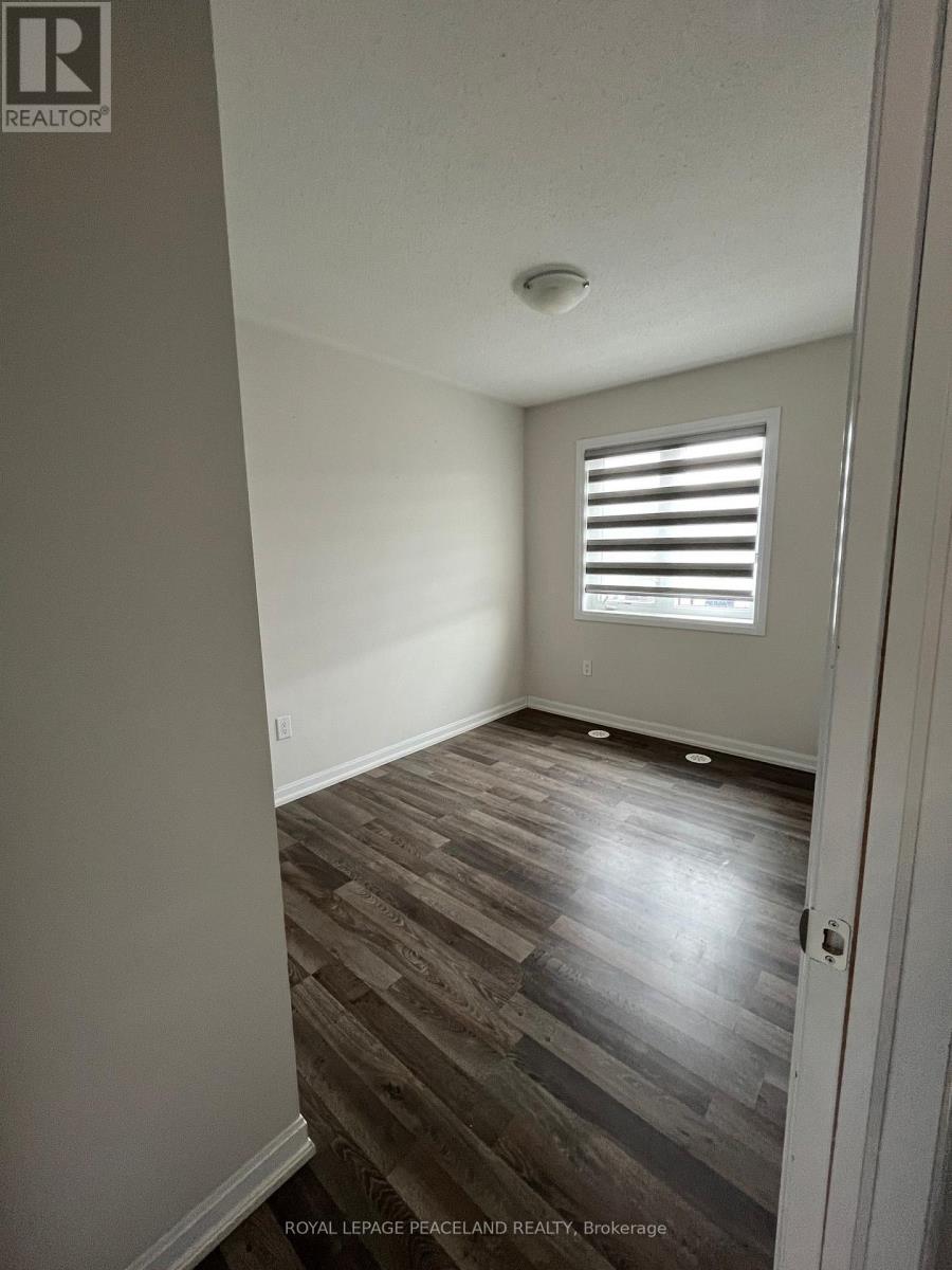 206 Ellen Davidson Drive, Oakville, Ontario  L6M 0V1 - Photo 14 - W13041166