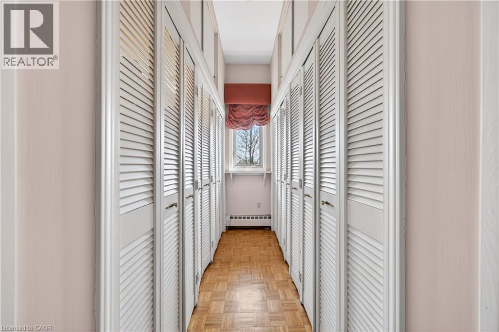 213 Stone Church Road W, Hamilton, Ontario  L9B 1A2 - Photo 21 - 40822618