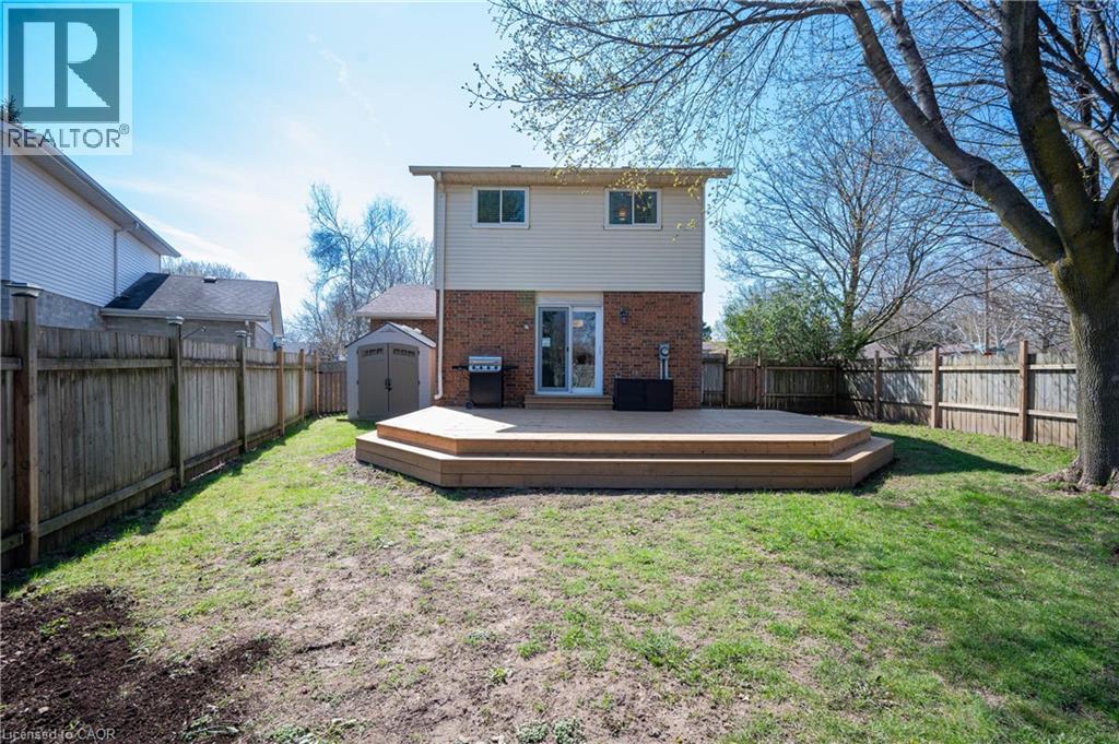 122 Foxhunt Road, Waterloo, Ontario  N2K 3N1 - Photo 36 - 40823474