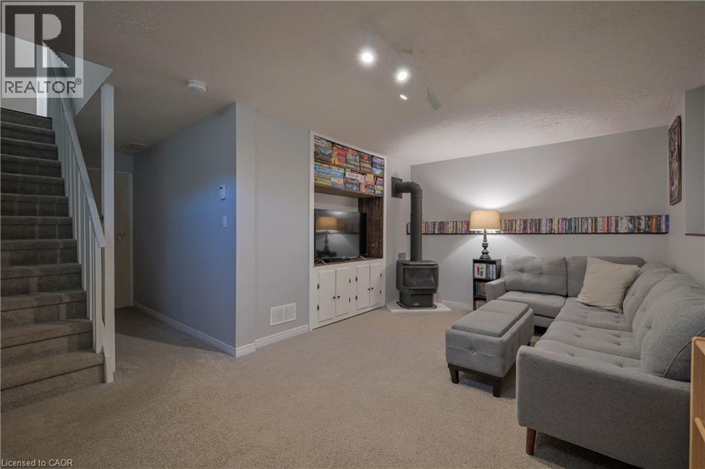 122 Foxhunt Road, Waterloo, Ontario  N2K 3N1 - Photo 31 - 40823474