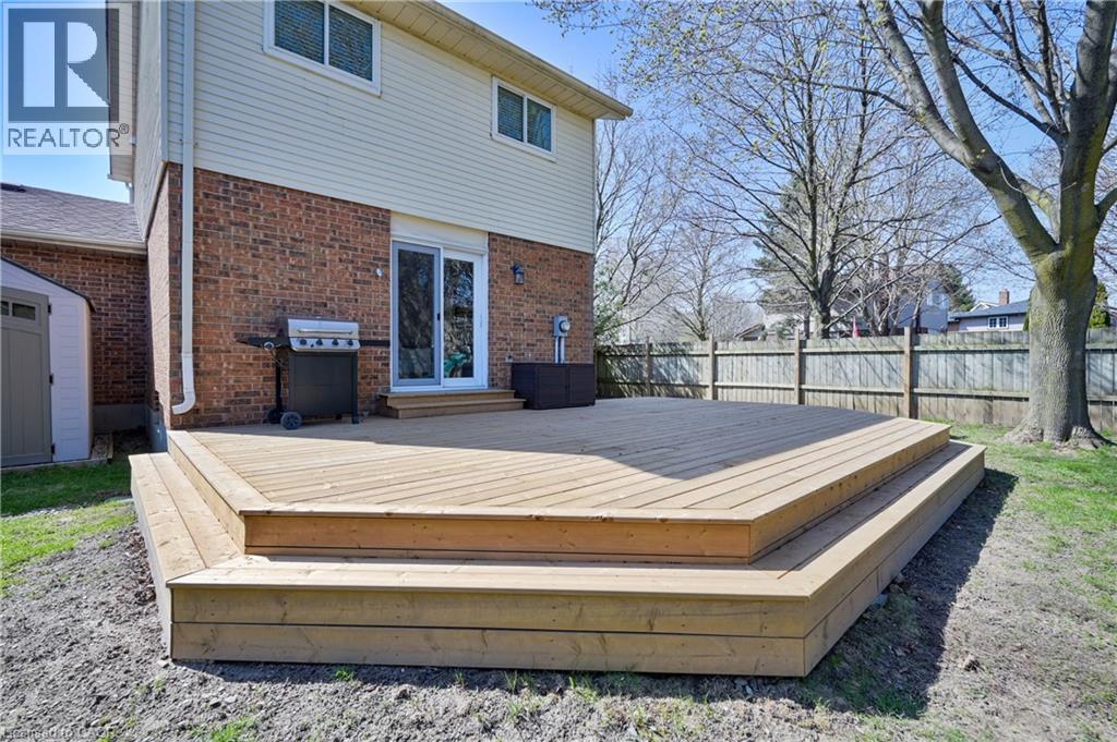 122 Foxhunt Road, Waterloo, Ontario  N2K 3N1 - Photo 38 - 40823474