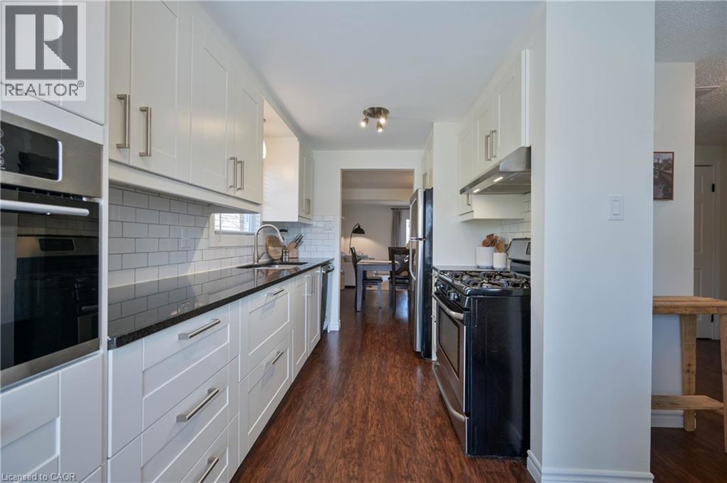 122 Foxhunt Road, Waterloo, Ontario  N2K 3N1 - Photo 9 - 40823474