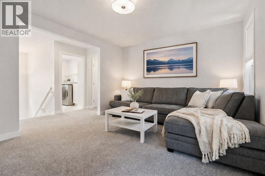 55 Sundown Crescent, Cochrane, Alberta  T4C 2T2 - Photo 8 - A2304597