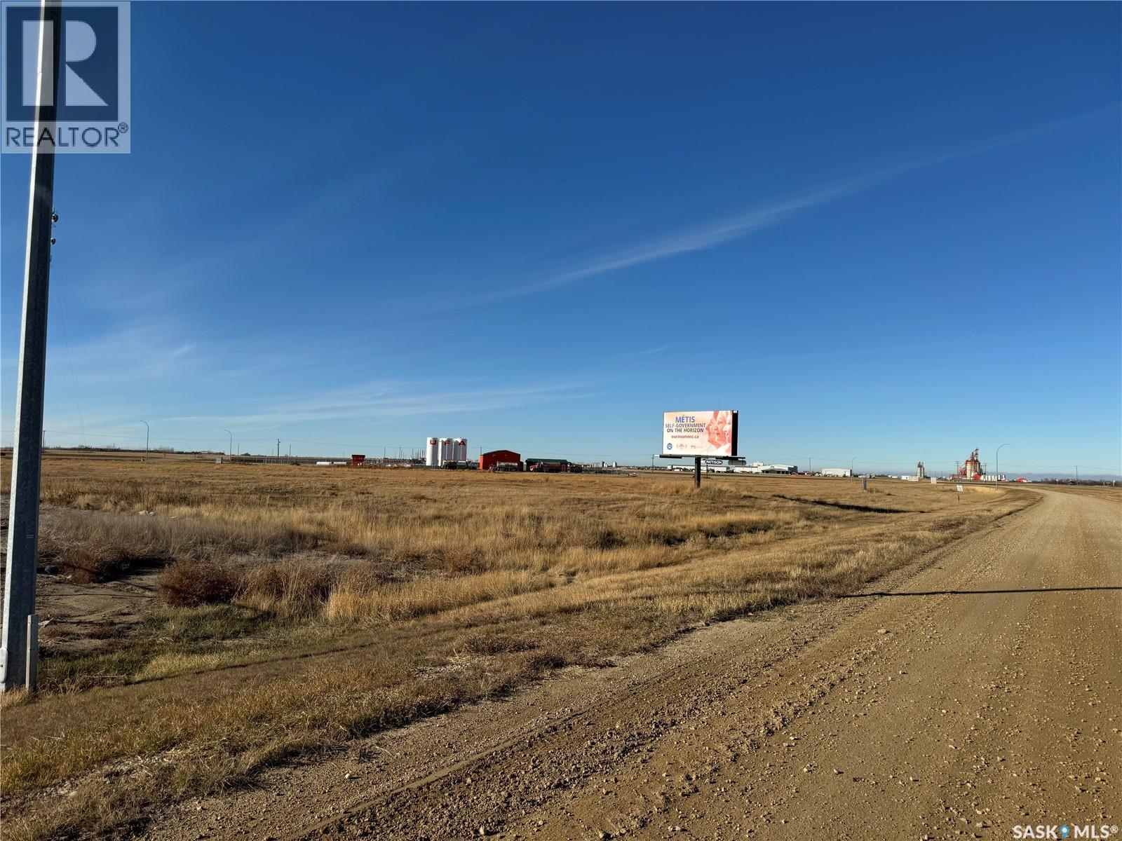 B Fellner Road, Weyburn Rm No. 67, Saskatchewan  S4H 2K1 - Photo 2 - SK033788