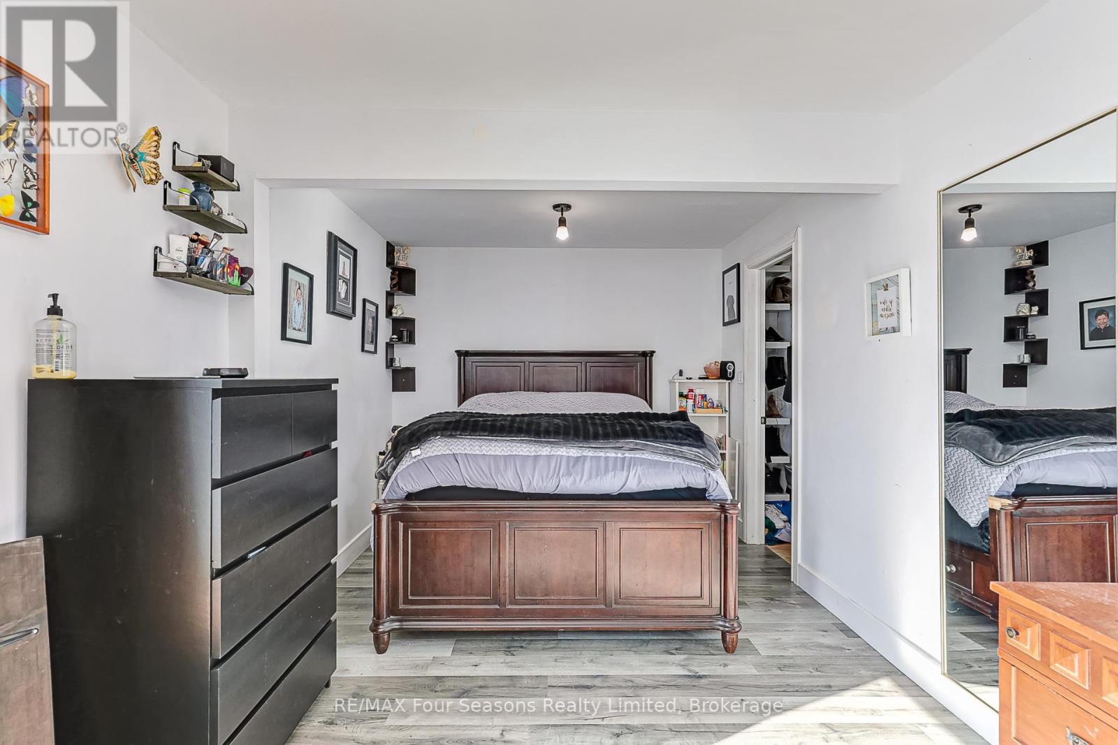 1046 County 124 Road N, Clearview, Ontario  N0C 1M0 - Photo 23 - S12811498