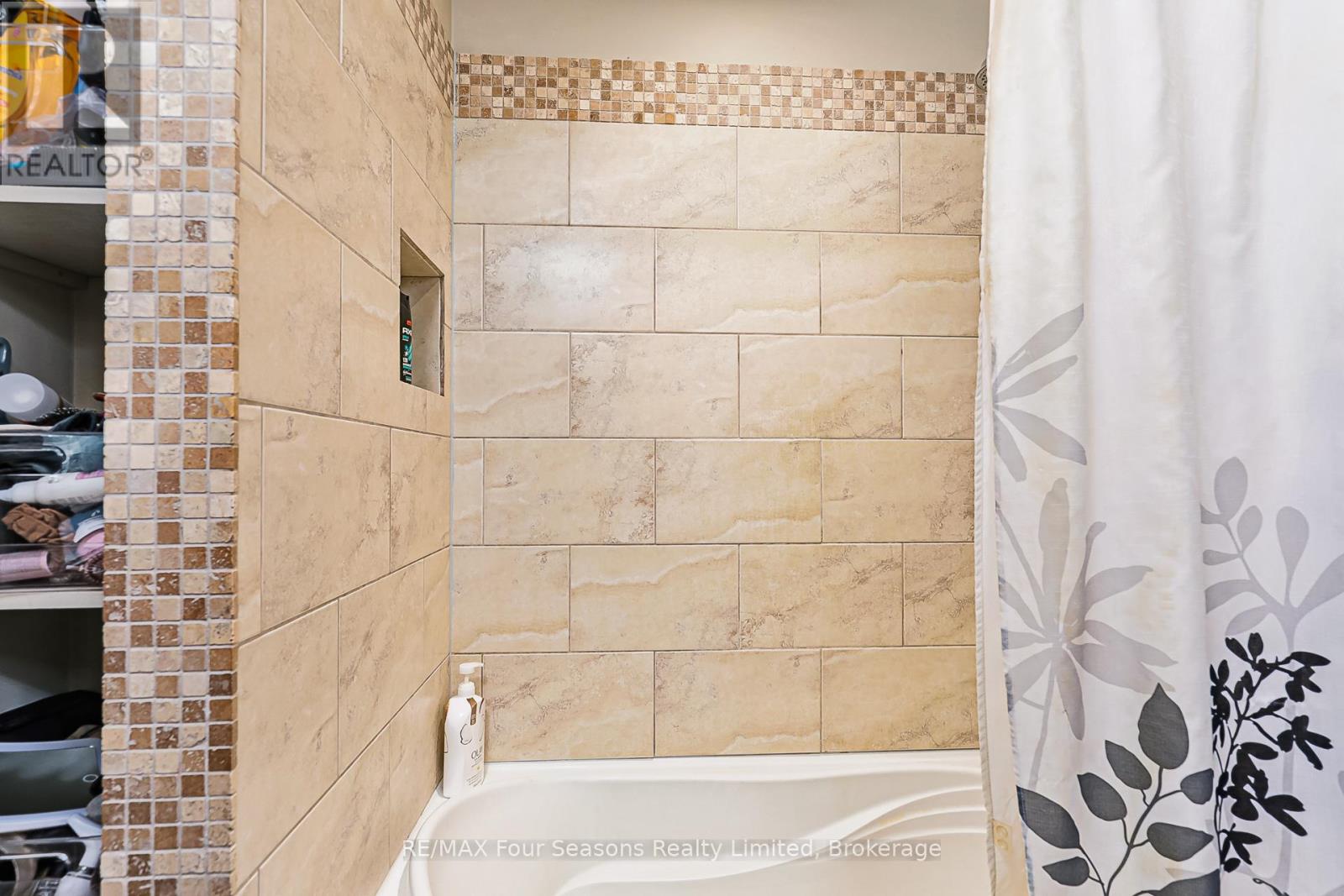 1046 County 124 Road N, Clearview, Ontario  N0C 1M0 - Photo 29 - S12811498