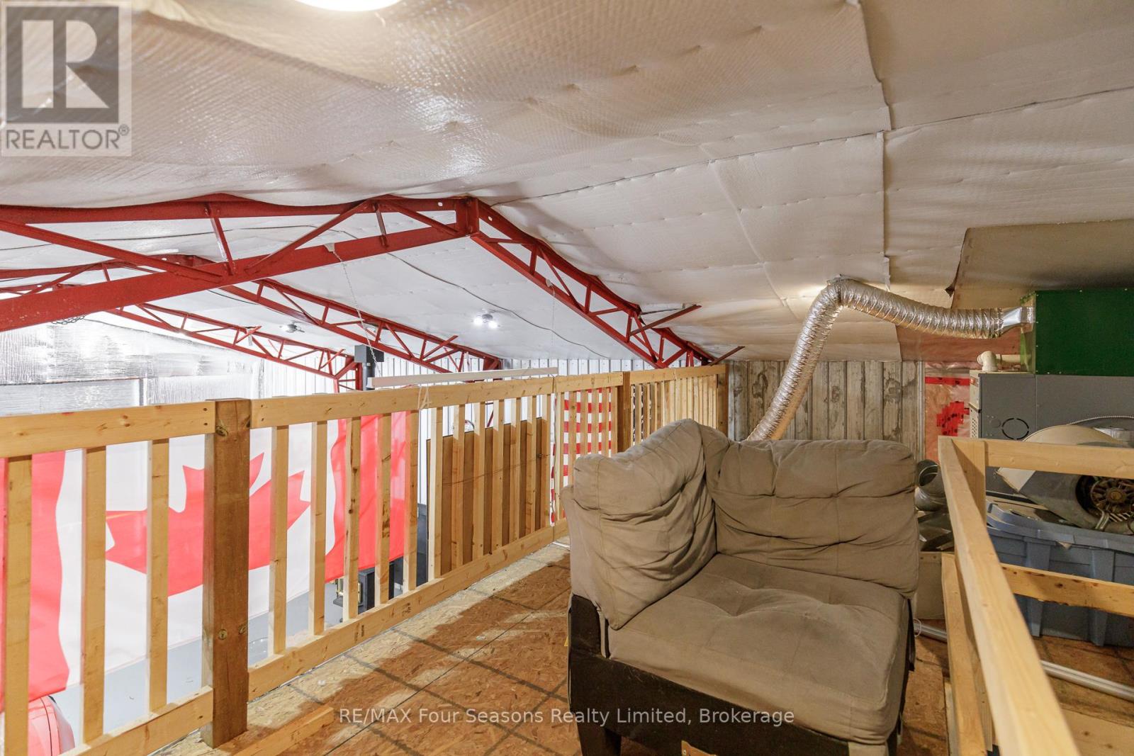 1046 County 124 Road N, Clearview, Ontario  N0C 1M0 - Photo 9 - S12811498