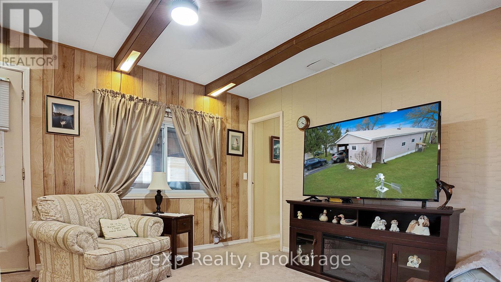 9 Dove Road, Brockton, Ontario  N0G 2V0 - Photo 10 - X12954524