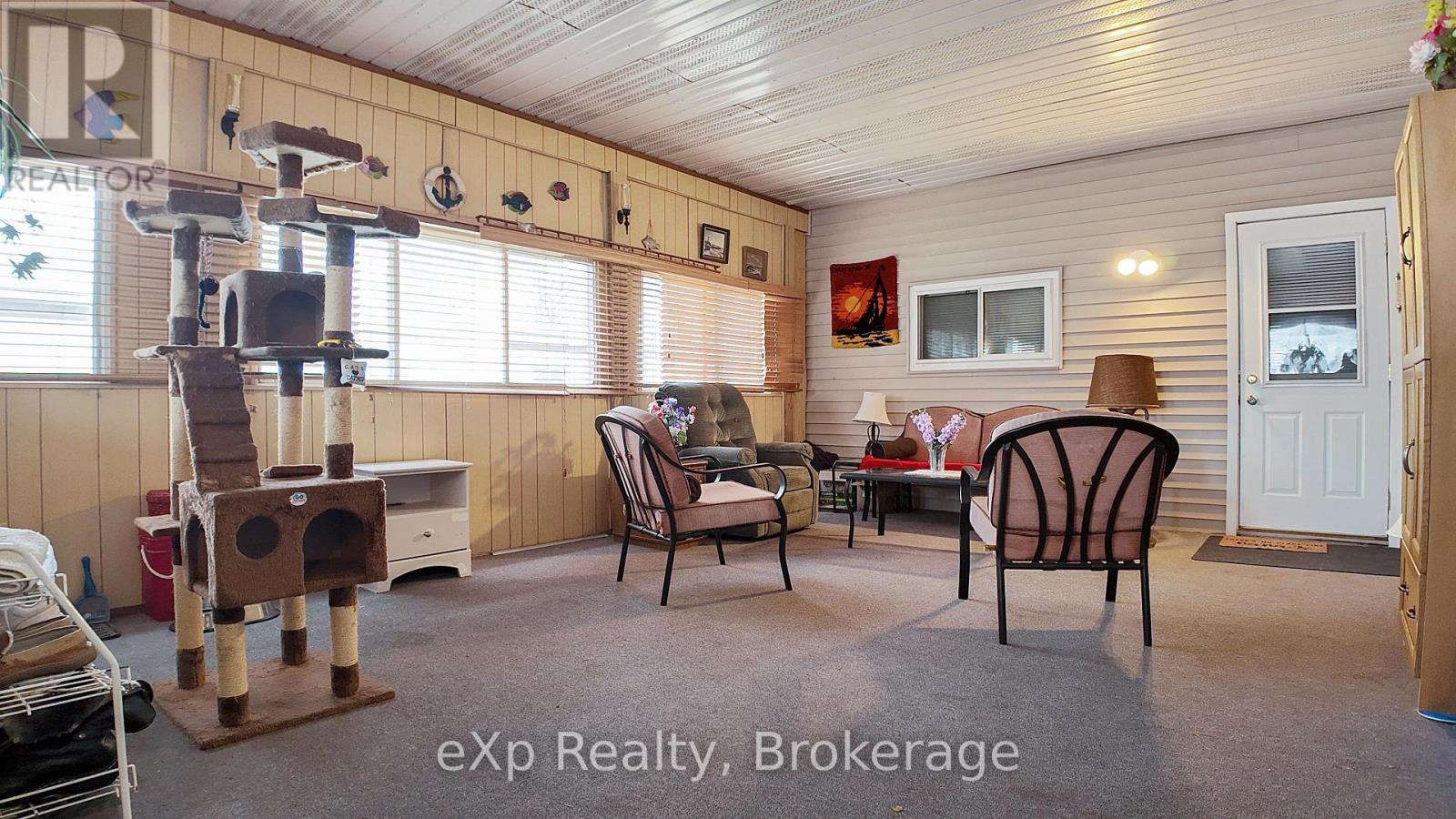 9 Dove Road, Brockton, Ontario  N0G 2V0 - Photo 20 - X12954524