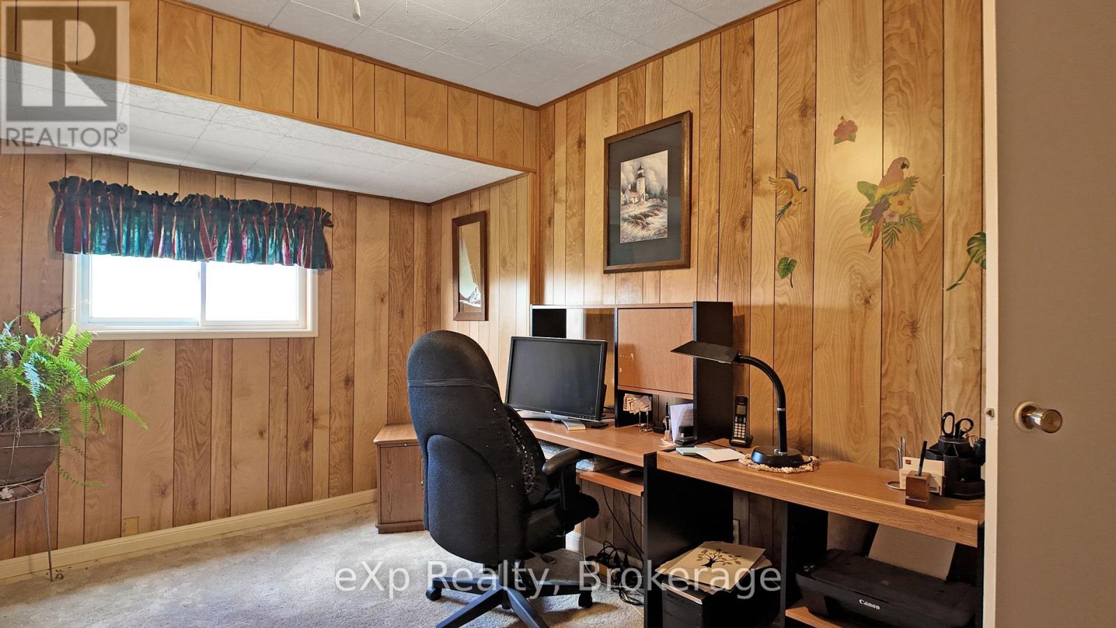 9 Dove Road, Brockton, Ontario  N0G 2V0 - Photo 17 - X12954524