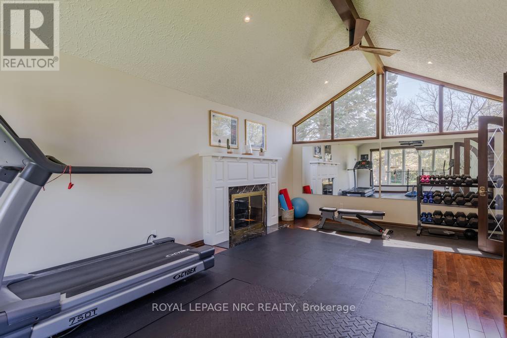 4 Maplewood Drive, St. Catharines, Ontario  L2M 3P1 - Photo 15 - X13041054