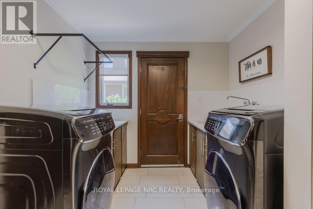 4 Maplewood Drive, St. Catharines, Ontario  L2M 3P1 - Photo 17 - X13041054