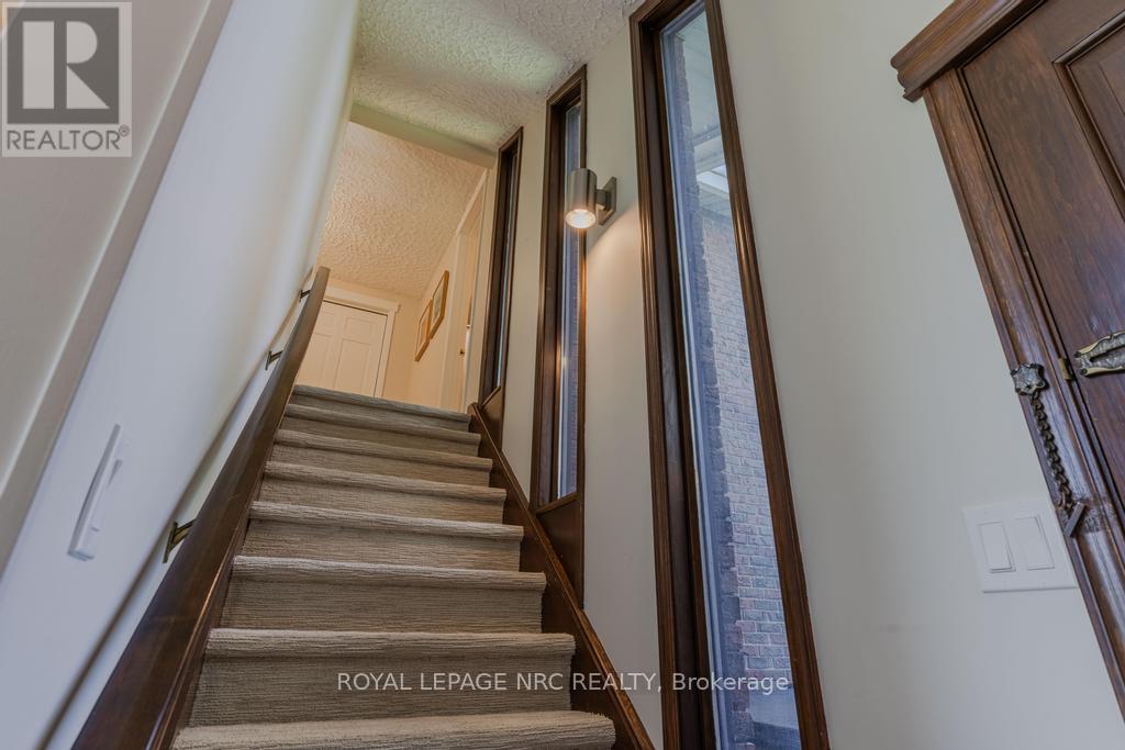4 Maplewood Drive, St. Catharines, Ontario  L2M 3P1 - Photo 20 - X13041054