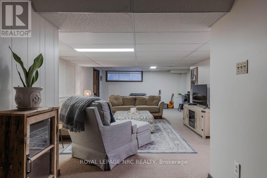 4 Maplewood Drive, St. Catharines, Ontario  L2M 3P1 - Photo 29 - X13041054