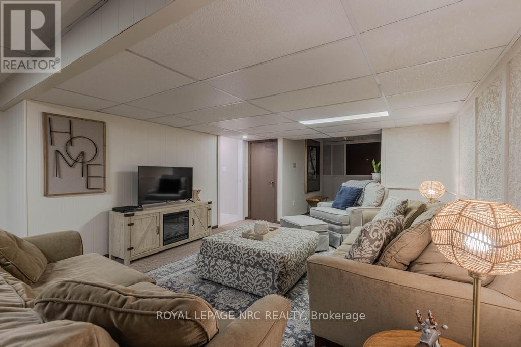 4 Maplewood Drive, St. Catharines, Ontario  L2M 3P1 - Photo 30 - X13041054