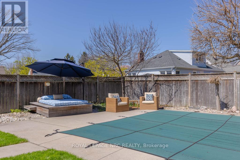 4 Maplewood Drive, St. Catharines, Ontario  L2M 3P1 - Photo 36 - X13041054