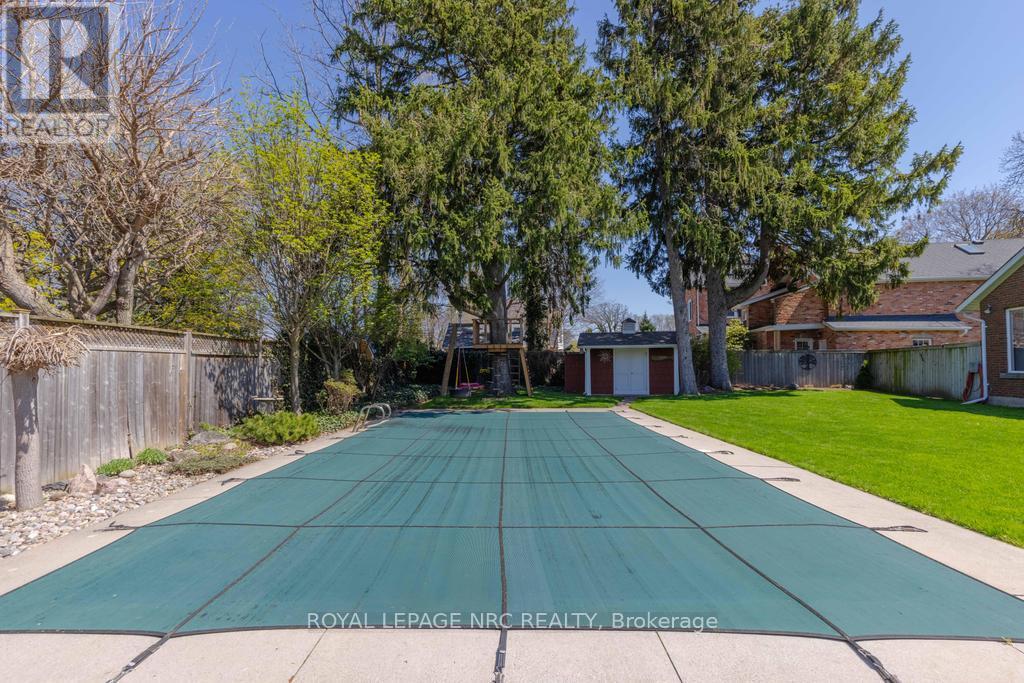 4 Maplewood Drive, St. Catharines, Ontario  L2M 3P1 - Photo 37 - X13041054