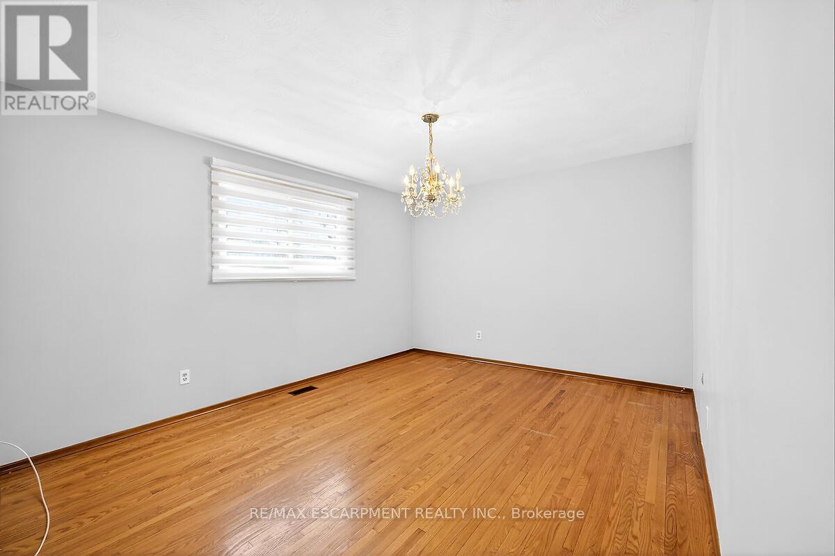 35 Rangeview Court, Hamilton, Ontario  L8W 1J5 - Photo 21 - X13041058