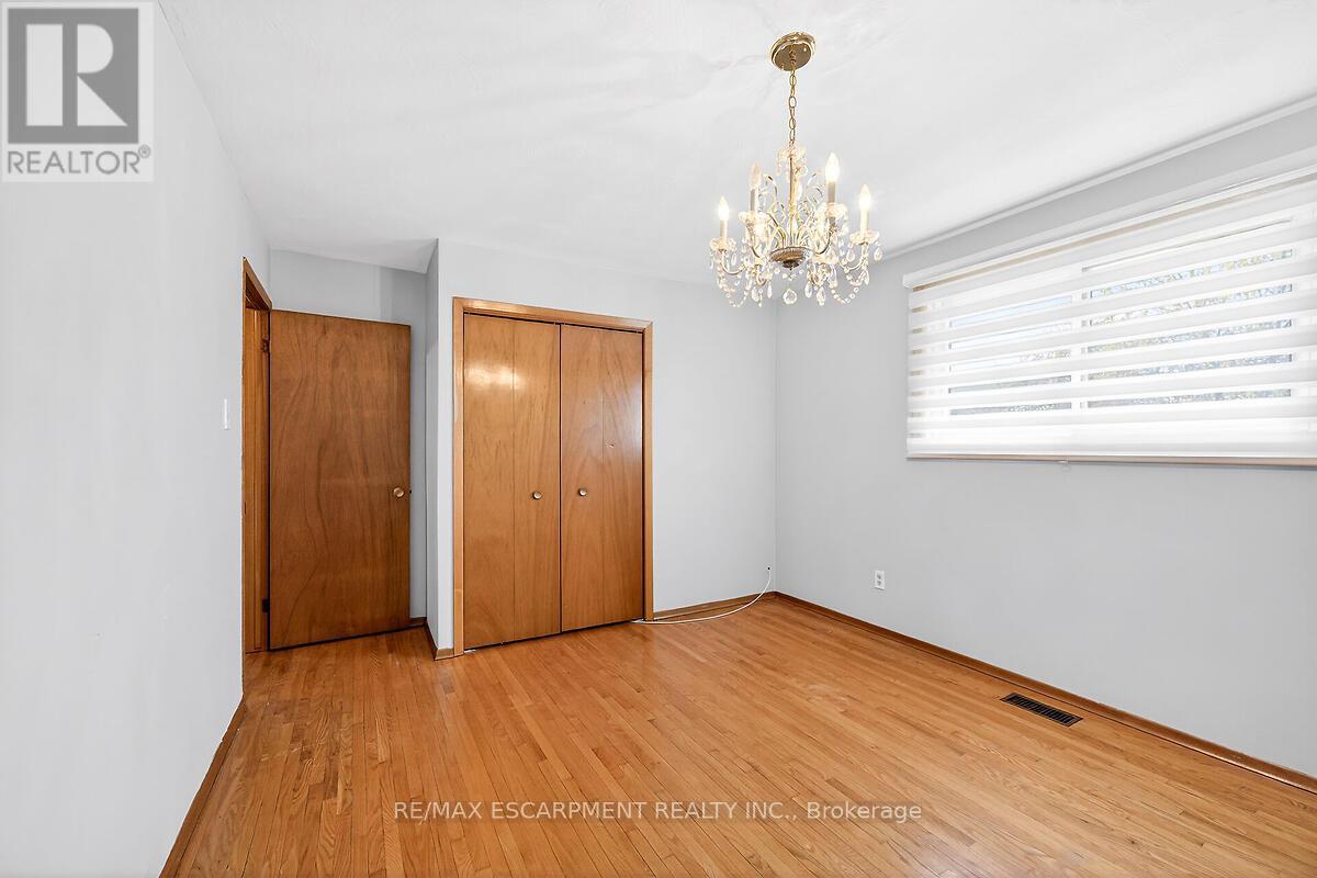 35 Rangeview Court, Hamilton, Ontario  L8W 1J5 - Photo 23 - X13041058