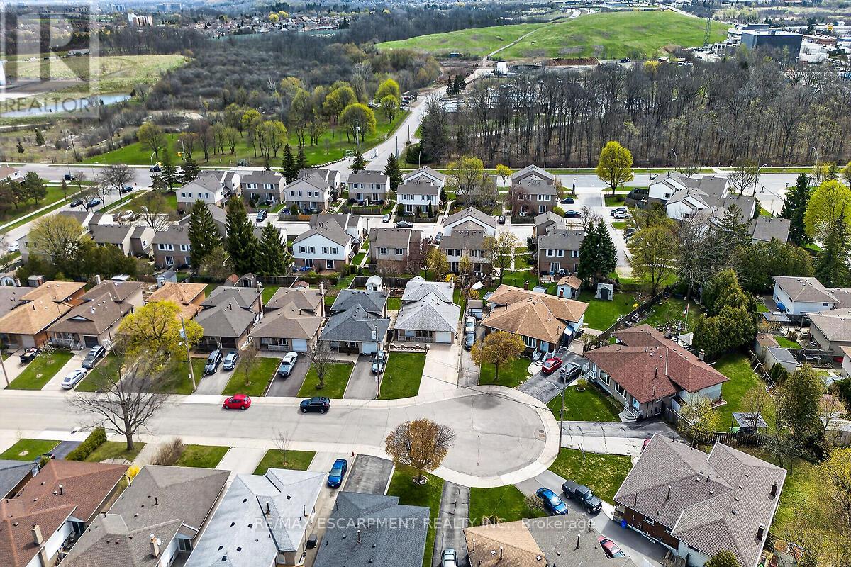 35 Rangeview Court, Hamilton, Ontario  L8W 1J5 - Photo 46 - X13041058